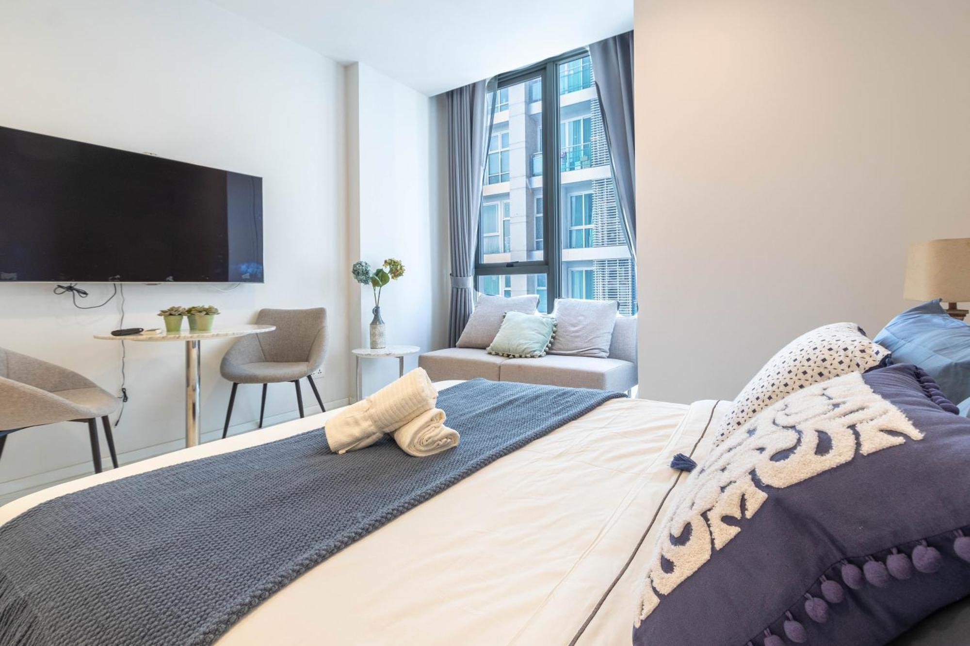 Hyde Sukhumvit 11 Branded Suites バンコク都 エクステリア 写真